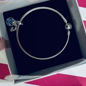 Pandora Silver Bangle with Santa Claus charm, great Christmas gift.